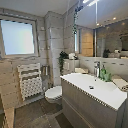 Daire Familial- T3 Luxe- Borne Ve- Recharging Station - 5min De La Gare- *